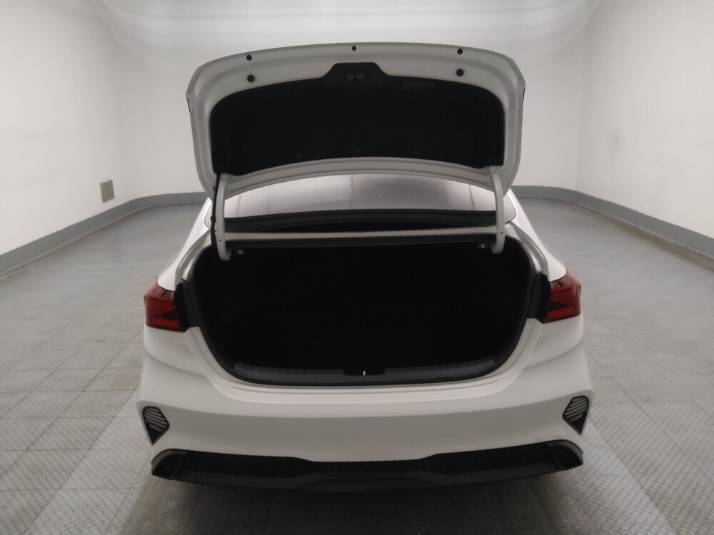 2022 Kia Forte in Peoria, IL 61615 - 18091820 29