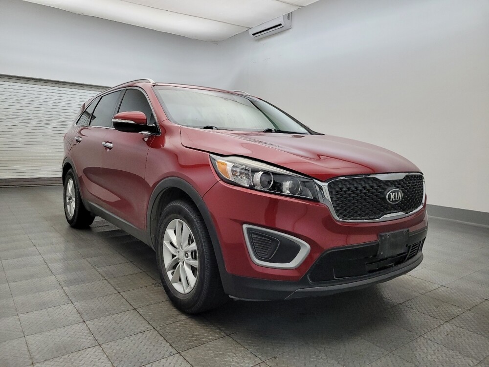 2018 Kia Sorento in Chandler, AZ 85225 - 18091821 13
