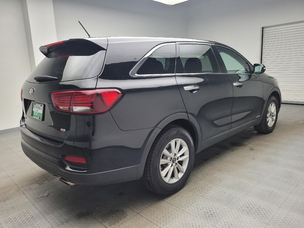 2020 Kia Sorento in Taylor, MI 48180 - 18091822 10