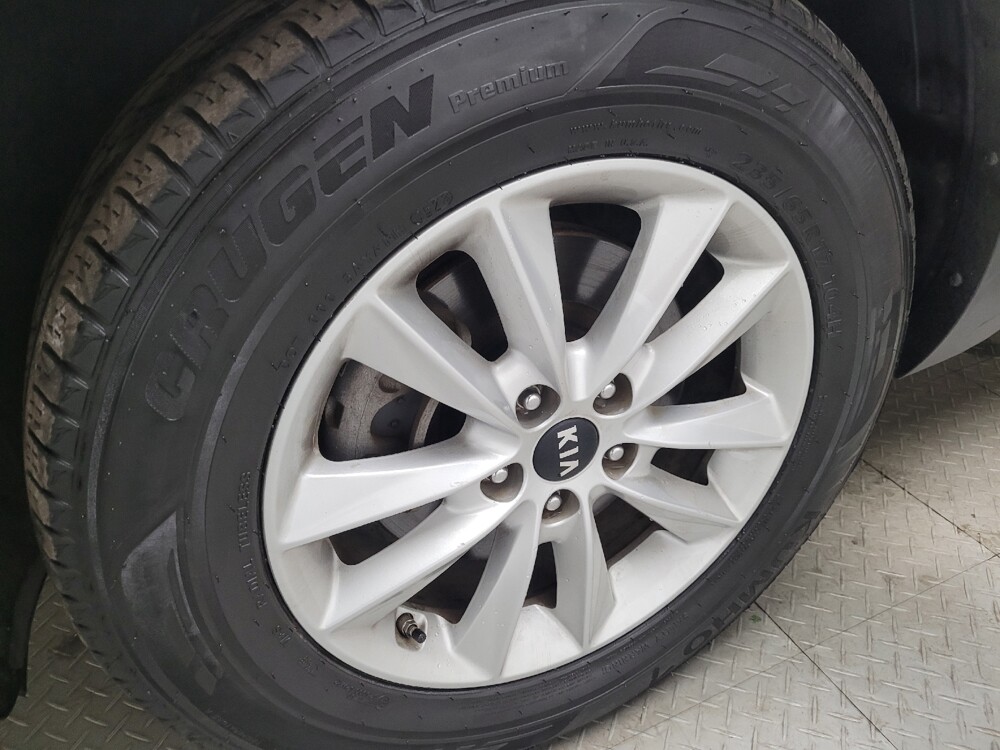 2020 Kia Sorento in Taylor, MI 48180 - 18091822 31