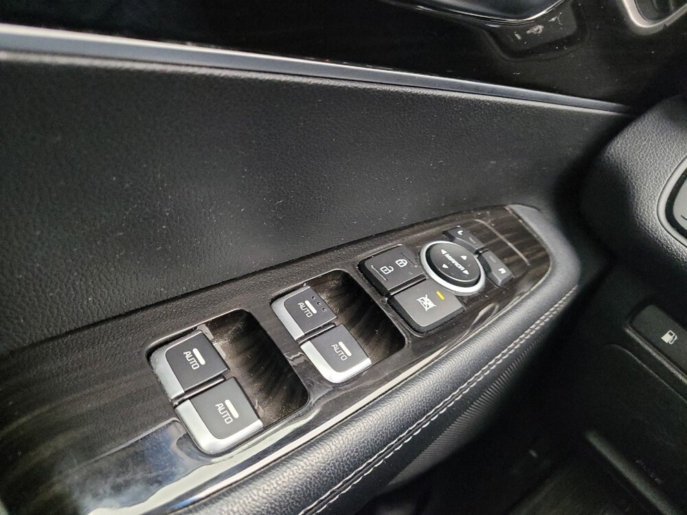 2020 Kia Sorento in Taylor, MI 48180 - 18091822 27