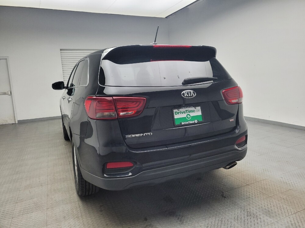 2020 Kia Sorento in Taylor, MI 48180 - 18091822 6