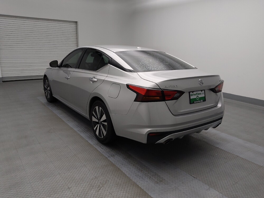 2019 Nissan Altima in Springfield, MO 65807 - 18091825 5