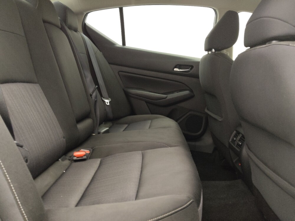 2019 Nissan Altima in Springfield, MO 65807 - 18091825 19