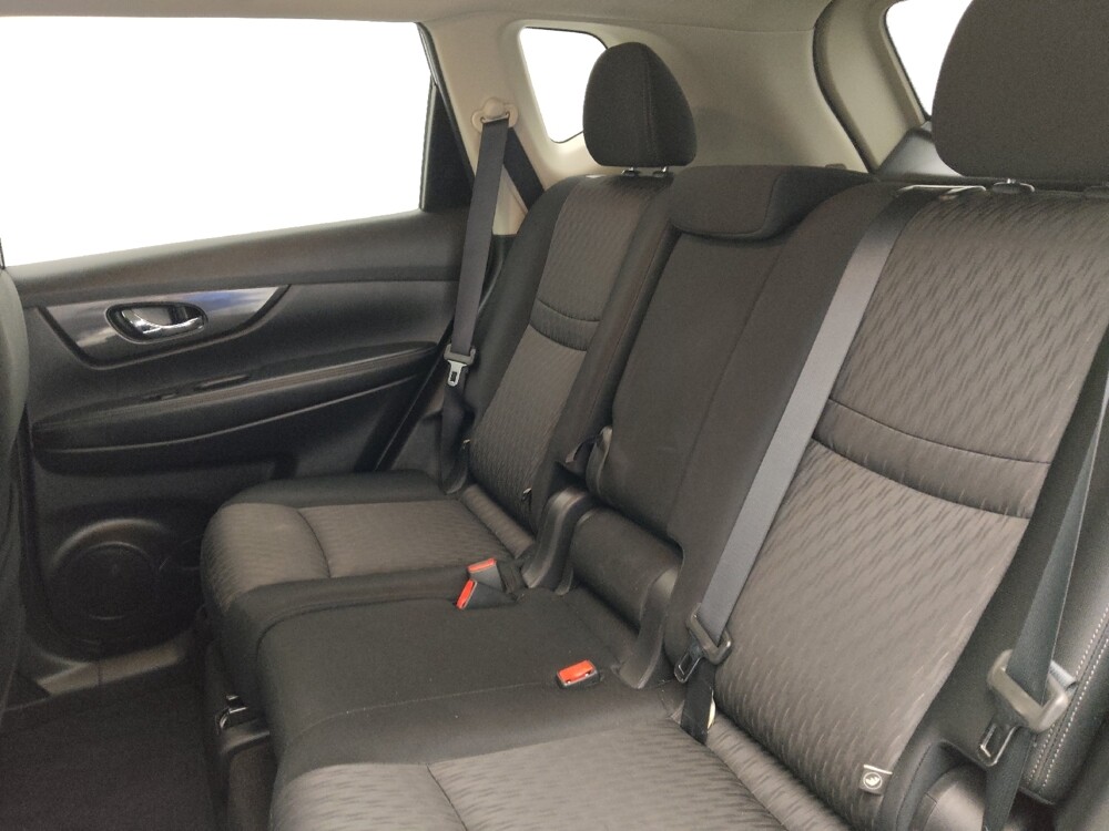 2017 Nissan Rogue in Greenville, SC 29607 - 18091832 18