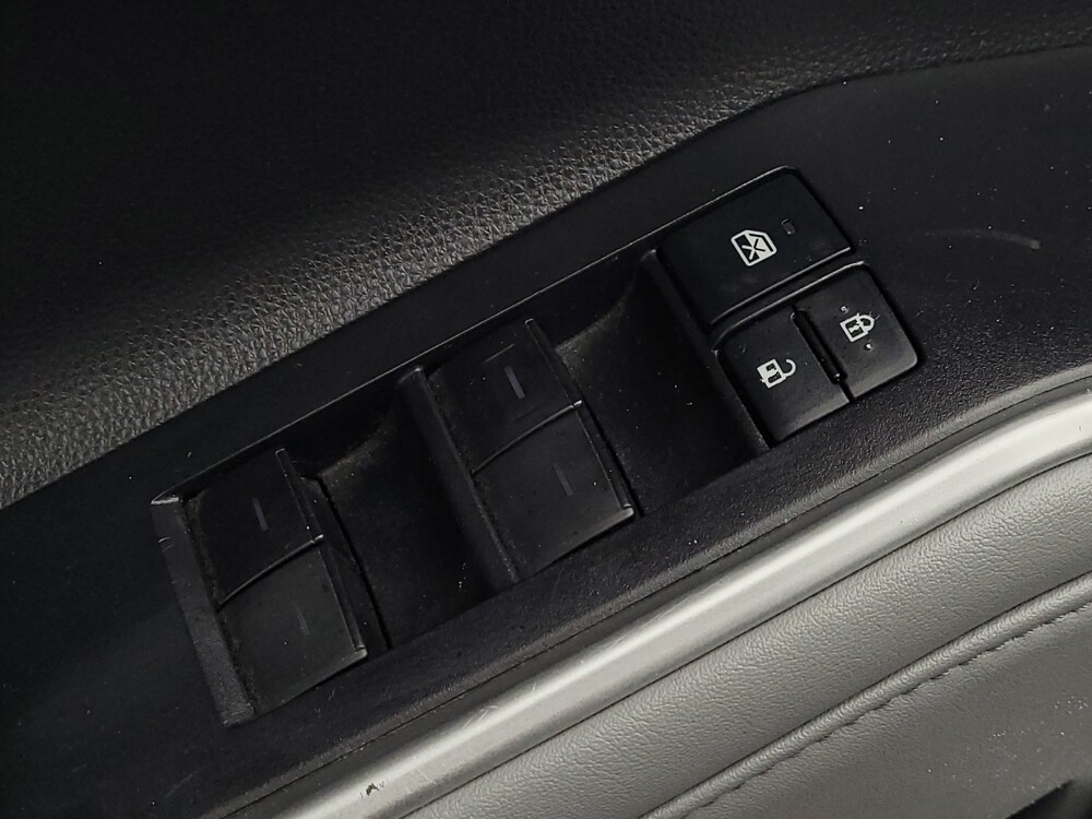 2022 Toyota Highlander in Gainesville, FL 32609 - 18091836 27