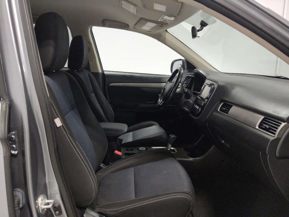 2016 Mitsubishi Outlander in Columbus, OH 43231 - 18091840 21
