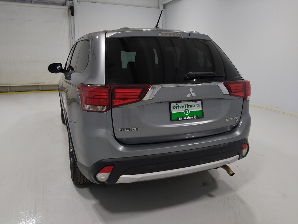 2016 Mitsubishi Outlander in Columbus, OH 43231 - 18091840 6