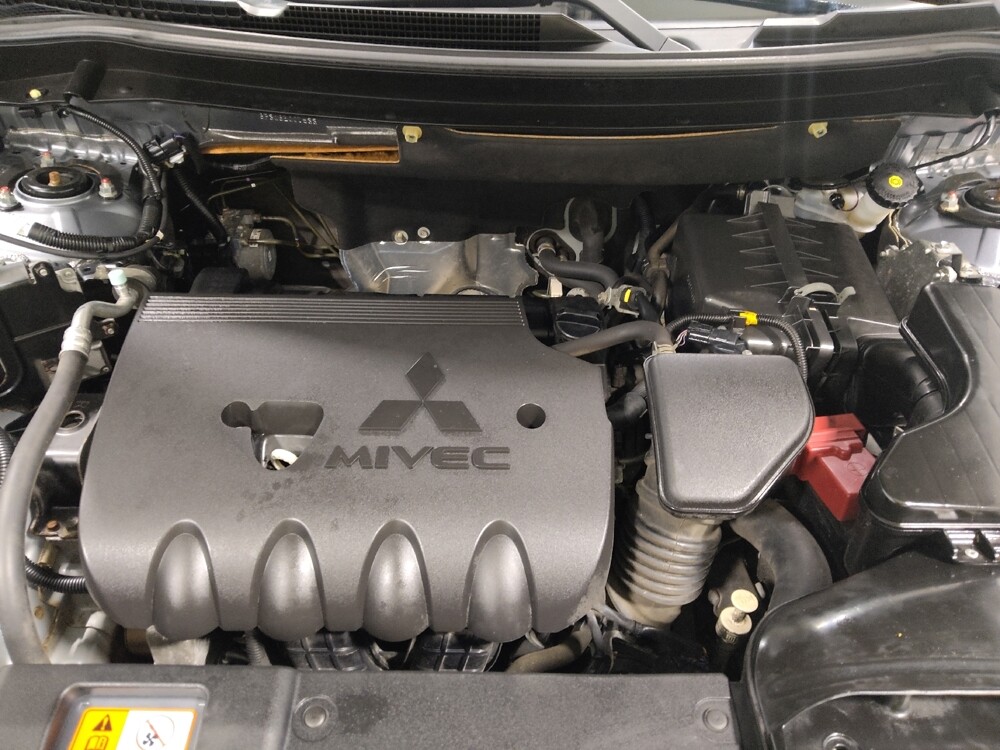 2016 Mitsubishi Outlander in Columbus, OH 43231 - 18091840 30