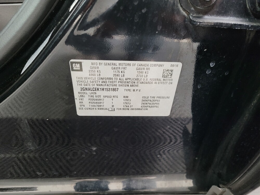 2017 Chevrolet Equinox in Pittsburgh, PA 15236 - 18091851 32