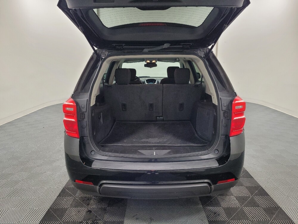 2017 Chevrolet Equinox in Pittsburgh, PA 15236 - 18091851 29
