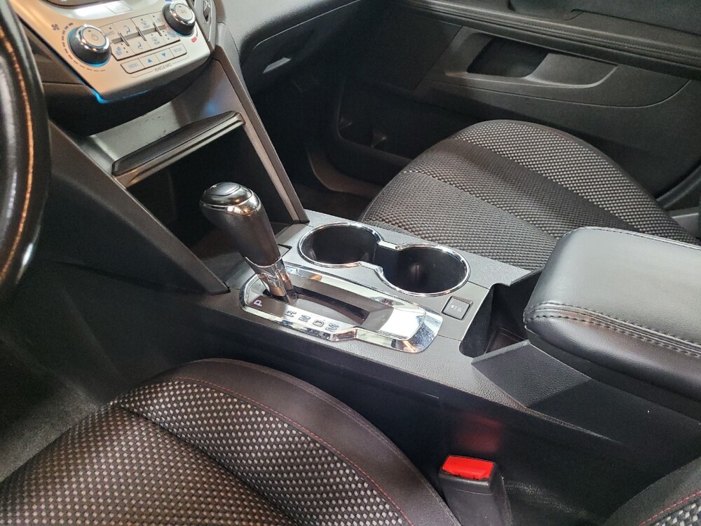 2017 Chevrolet Equinox in Pittsburgh, PA 15236 - 18091851 26