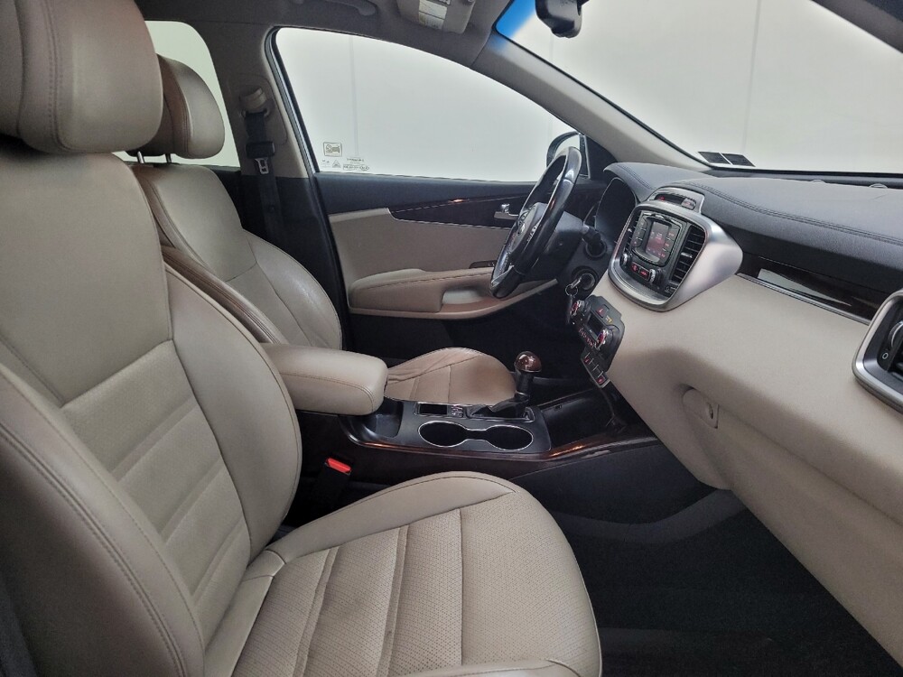 2016 Kia Sorento in Pittsburgh, PA 15236 - 18091852 21