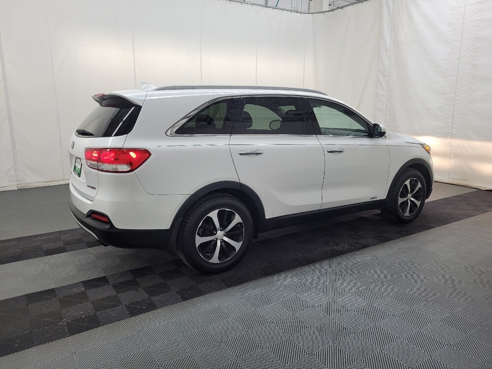 2016 Kia Sorento in Pittsburgh, PA 15236 - 18091852 10