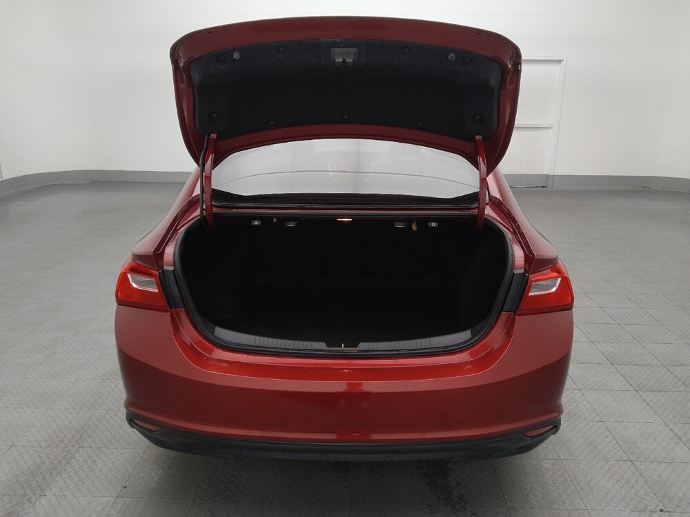 2017 Chevrolet Malibu in Hialeah, FL 33014 - 18091854 29