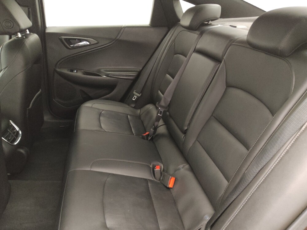 2017 Chevrolet Malibu in Hialeah, FL 33014 - 18091854 18