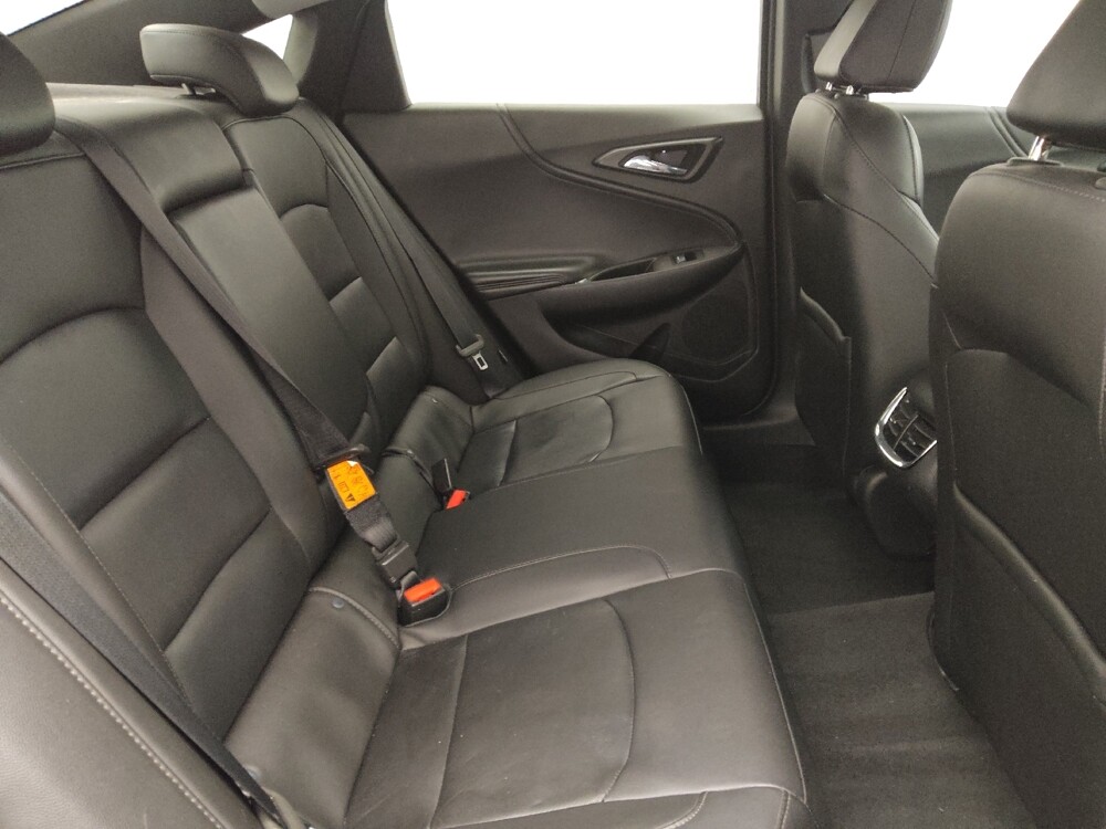 2017 Chevrolet Malibu in Hialeah, FL 33014 - 18091854 19