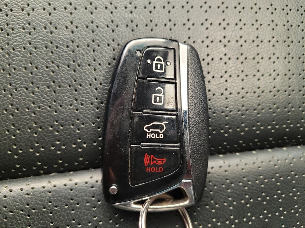 2015 Hyundai Santa Fe in Lexington, KY 40509 - 18091859 32