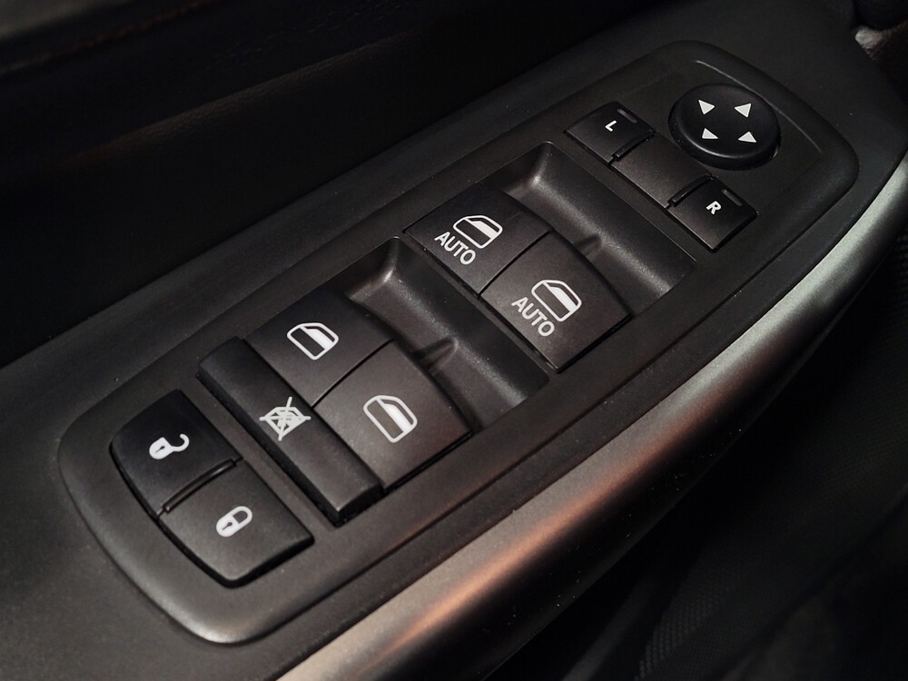 2021 Jeep Cherokee in Mobile, AL 36606 - 18091860 27