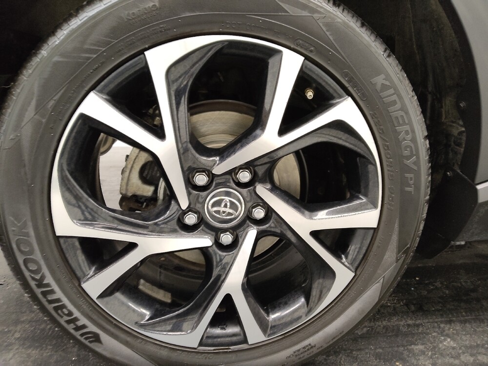 2018 Toyota C-HR in St. Louis, MO 63125 - 18091867 31