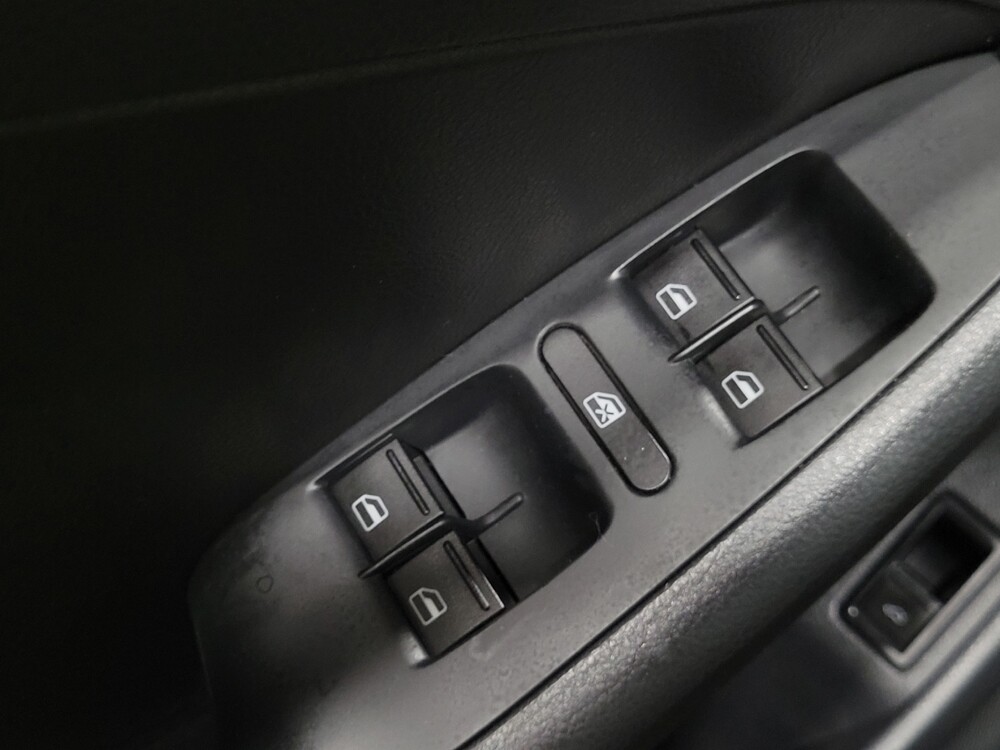 2016 Volkswagen Jetta in Owings Mills, MD 21117 - 18091868 27