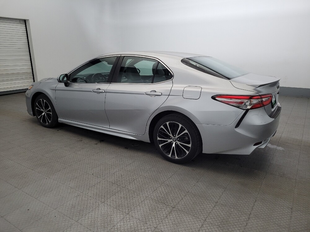 2018 Toyota Camry in Owings Mills, MD 21117 - 18091869 3