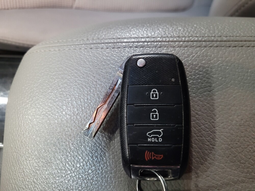 2015 Kia Sorento in Newport News, VA 23601 - 18091872 32