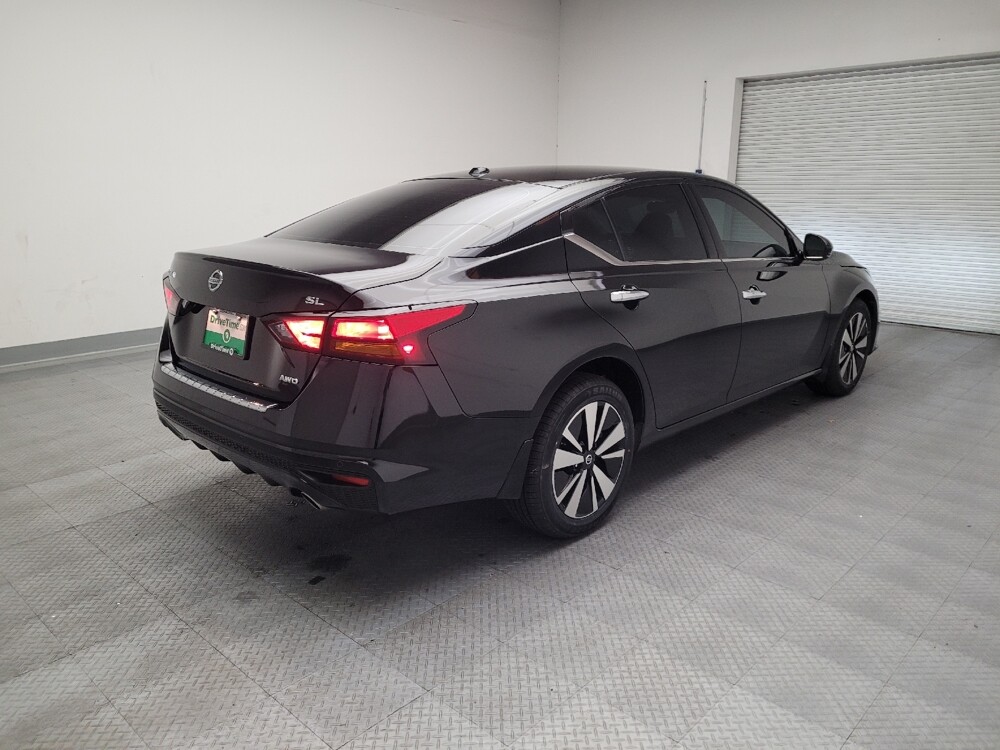 2022 Nissan Altima in Downey, CA 90241 - 18091873 9