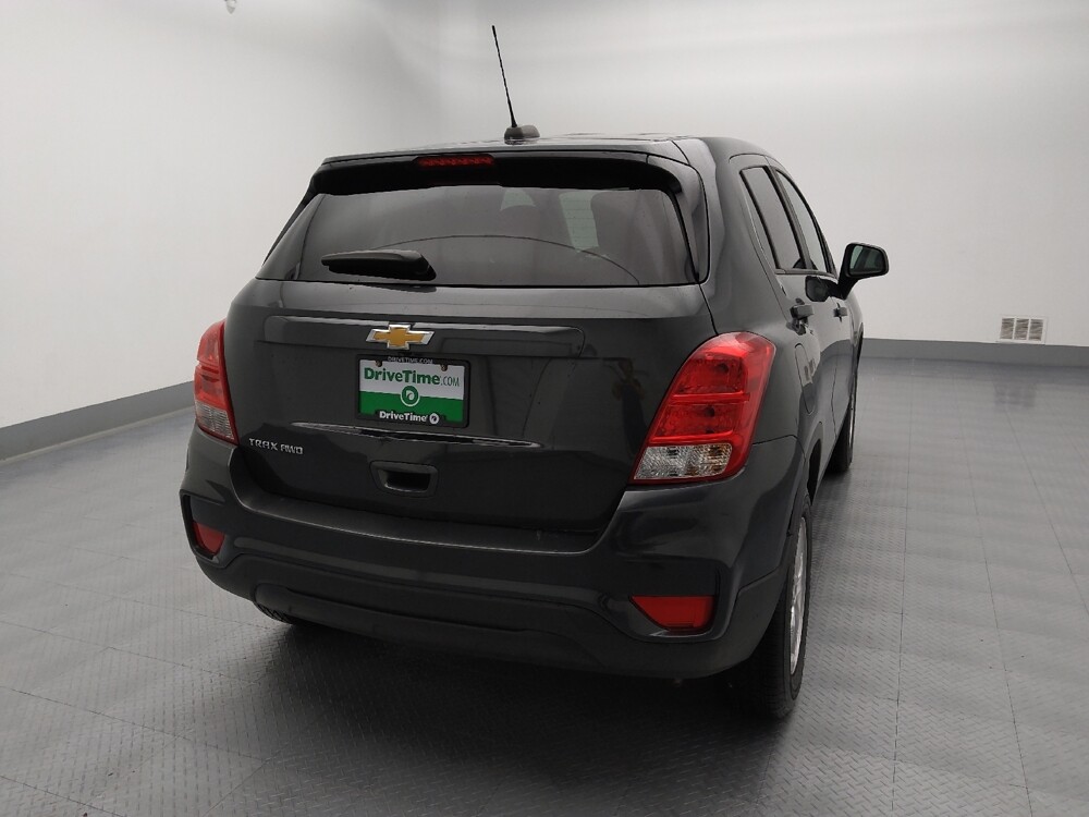 2020 Chevrolet Trax in Topeka, KS 66611 - 18091877 7