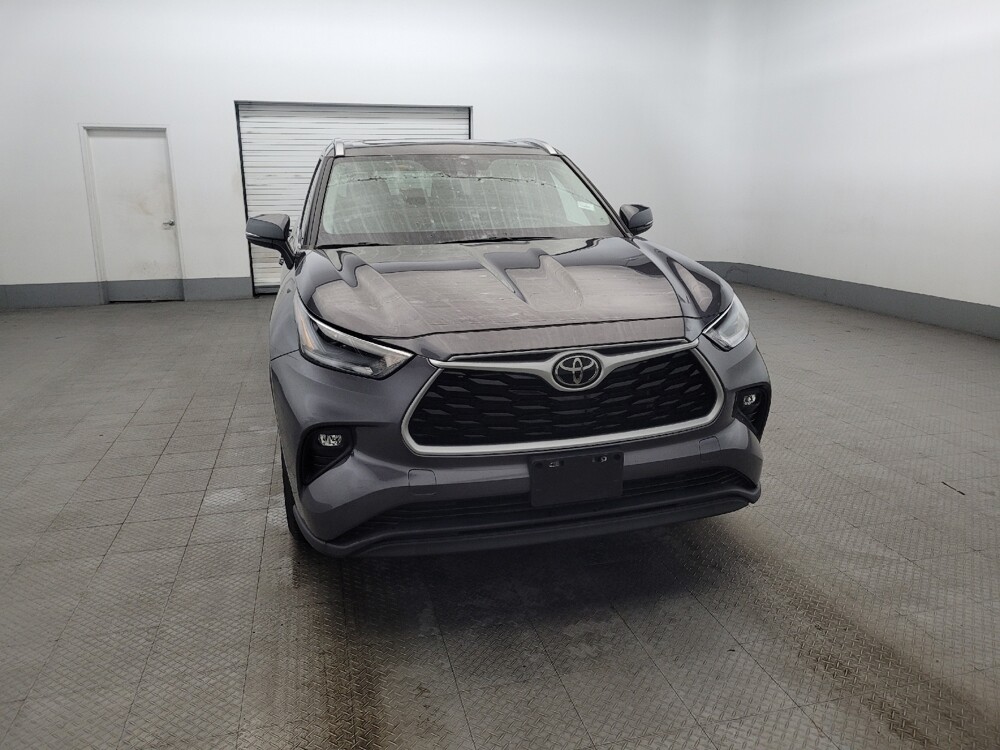 2021 Toyota Highlander in Williamstown, NJ 8094 - 18091883 14