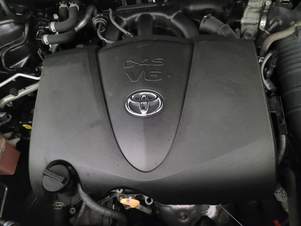 2021 Toyota Highlander in Williamstown, NJ 8094 - 18091883 30