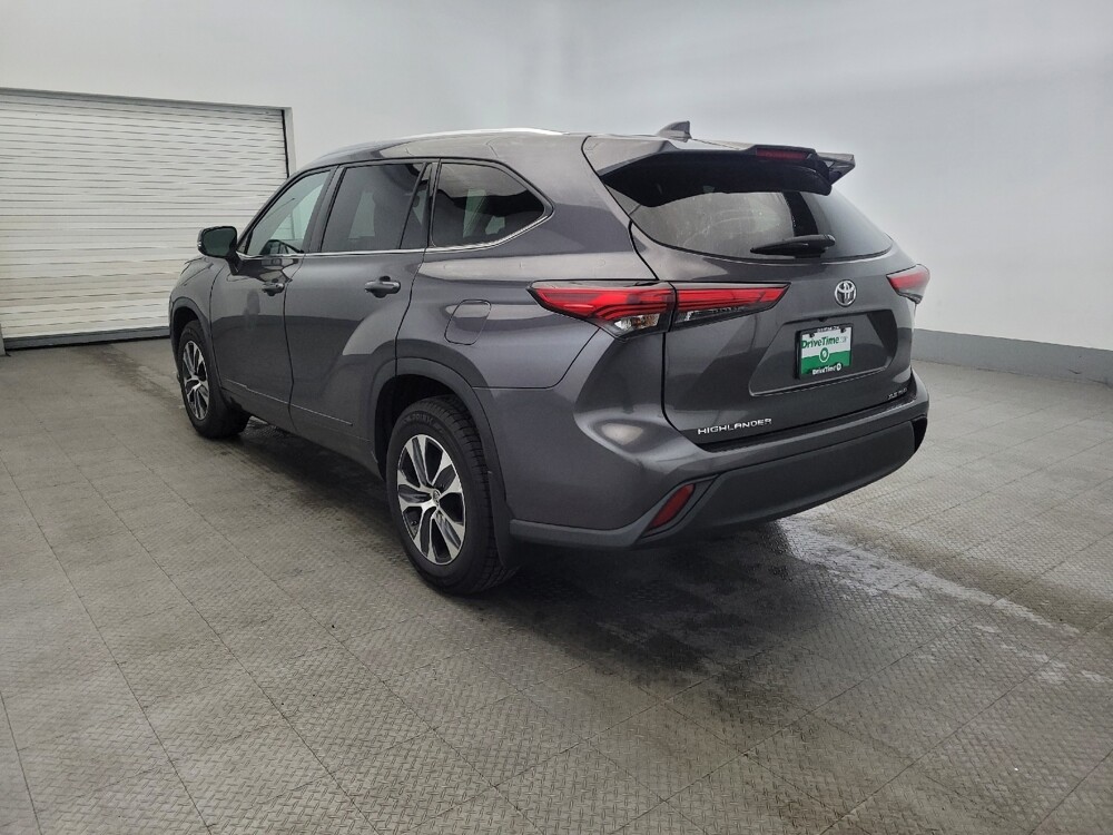 2021 Toyota Highlander in Williamstown, NJ 8094 - 18091883 5