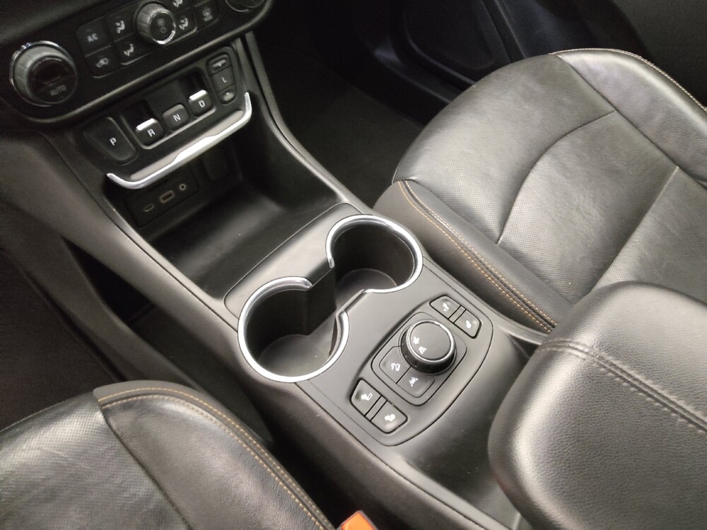 2020 GMC Terrain in St. Louis, MO 63136 - 18091886 27