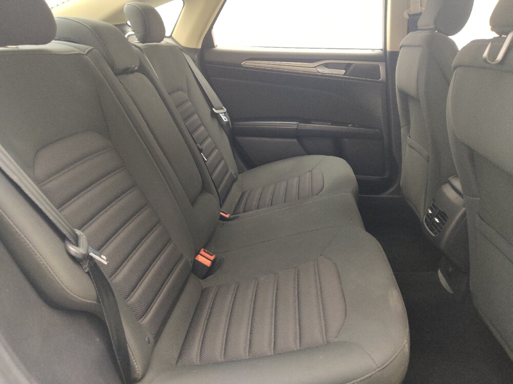 2017 Ford Fusion in Jacksonville, FL 32210 - 18091887 19