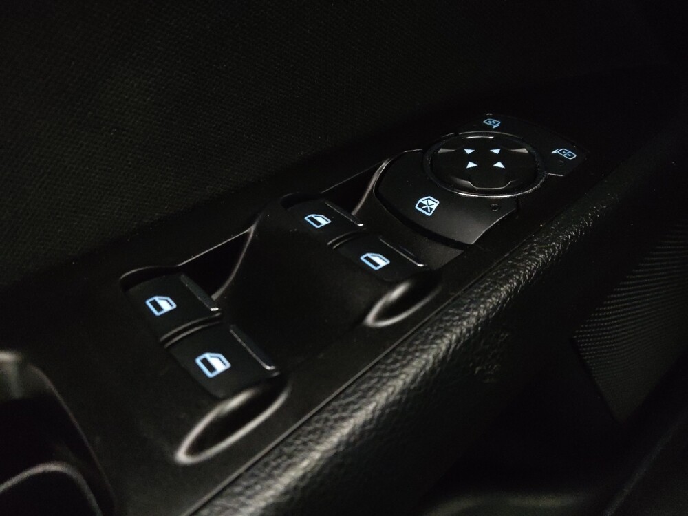 2017 Ford Fusion in Jacksonville, FL 32210 - 18091887 27