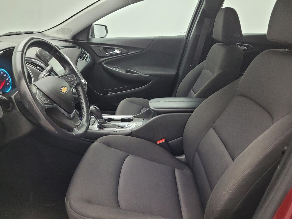 2018 Chevrolet Malibu in Charlotte, NC 28213 - 18091890 17