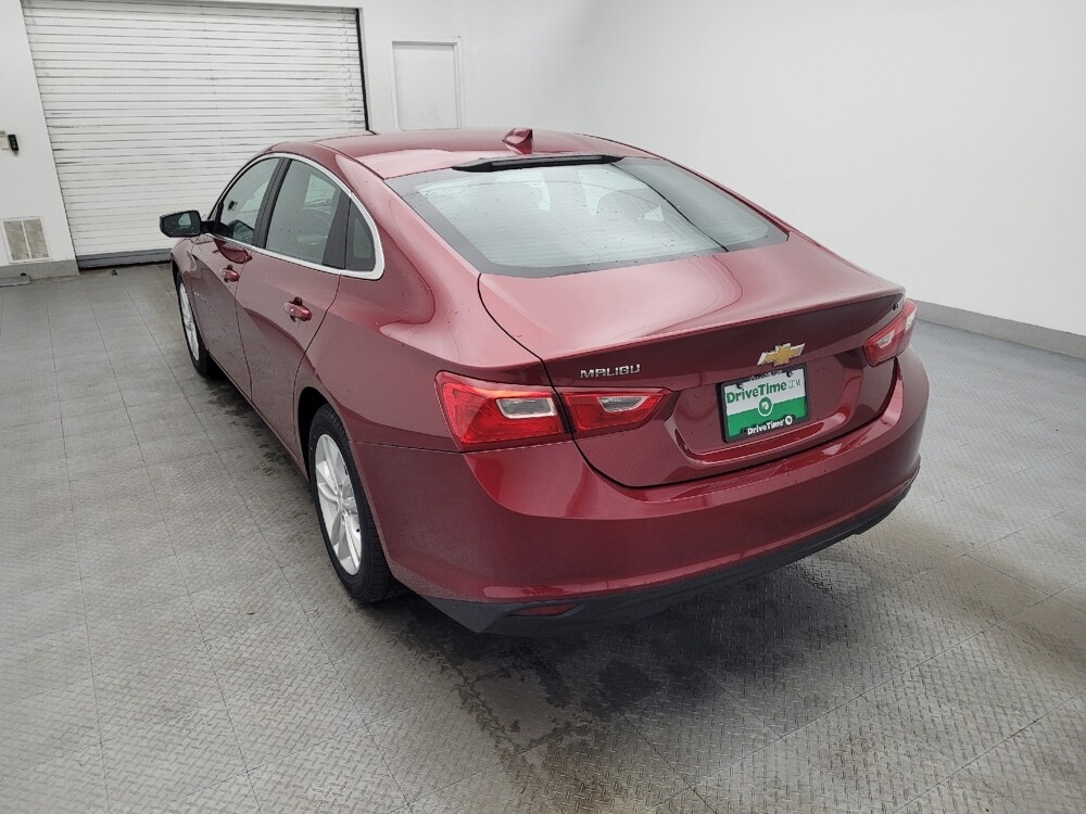2018 Chevrolet Malibu in Charlotte, NC 28213 - 18091890 5