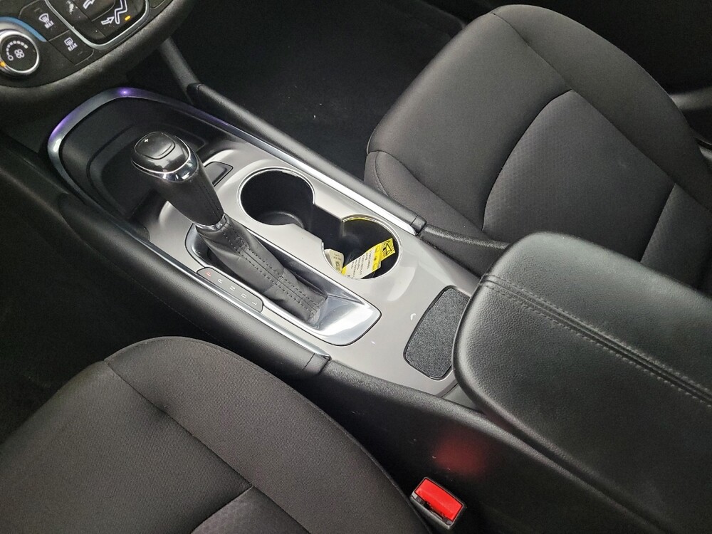 2018 Chevrolet Malibu in Charlotte, NC 28213 - 18091890 26