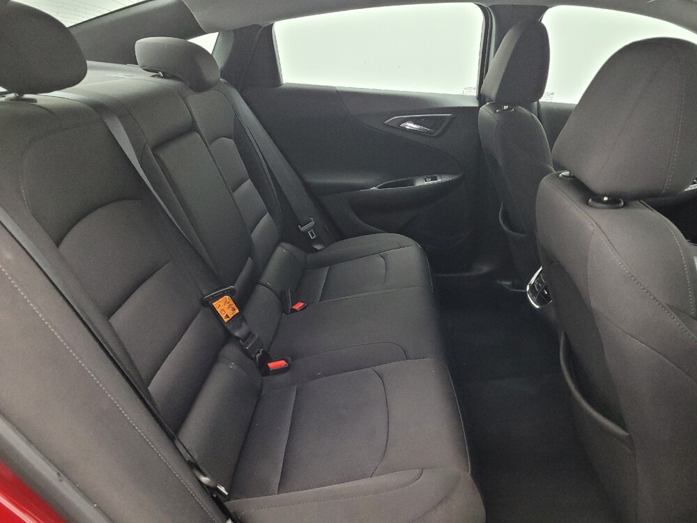 2018 Chevrolet Malibu in Charlotte, NC 28213 - 18091890 19