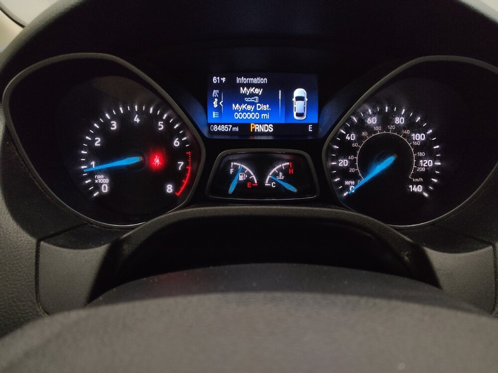 2017 Ford Focus in St. Louis, MO 63136 - 18091892 23