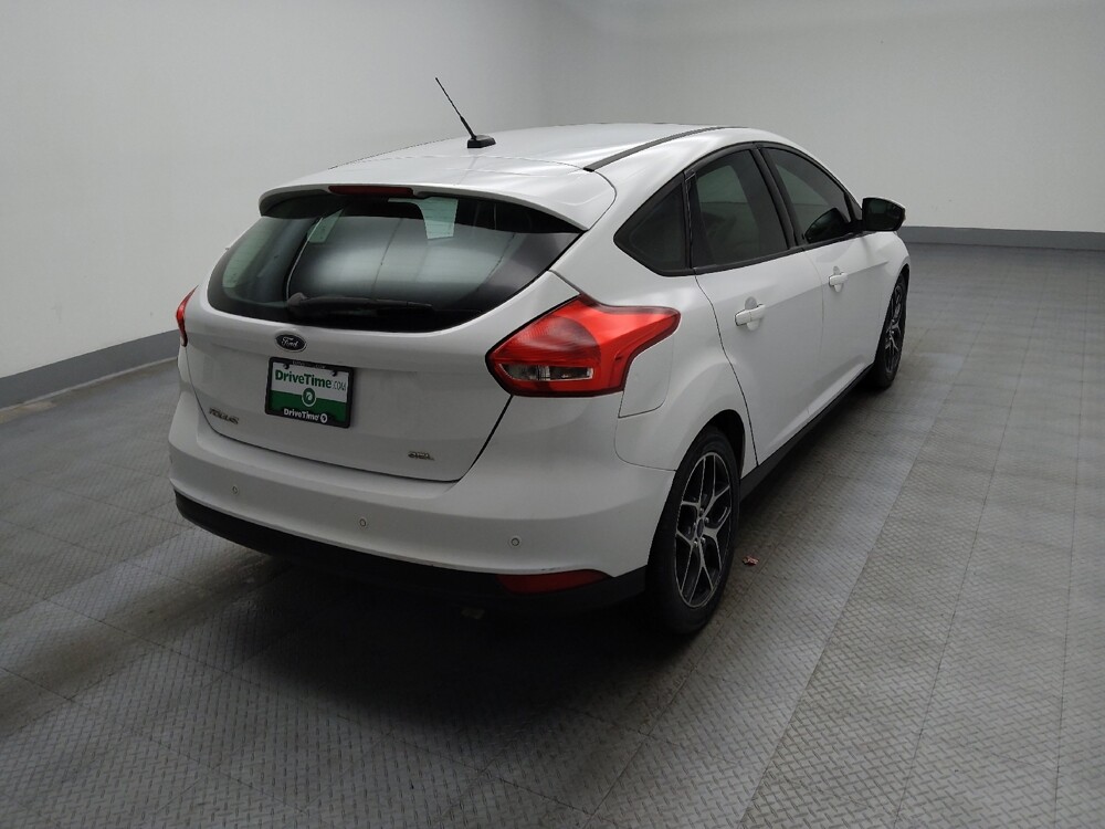 2017 Ford Focus in St. Louis, MO 63136 - 18091892 9
