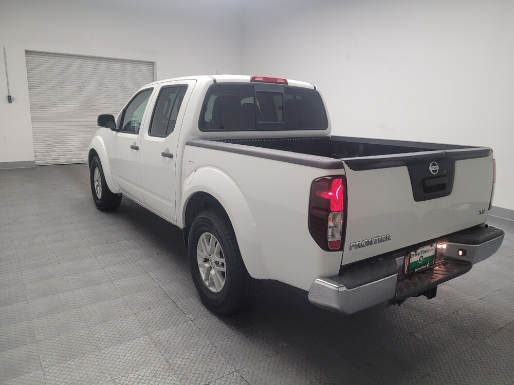 2018 Nissan Frontier in Bakersfield, CA 93309 - 18091894 5