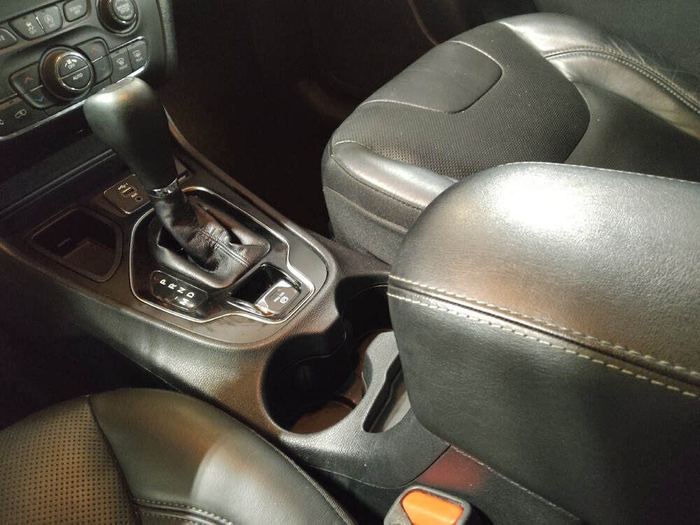 2020 Jeep Cherokee in Sanford, FL 32773 - 18091895 26