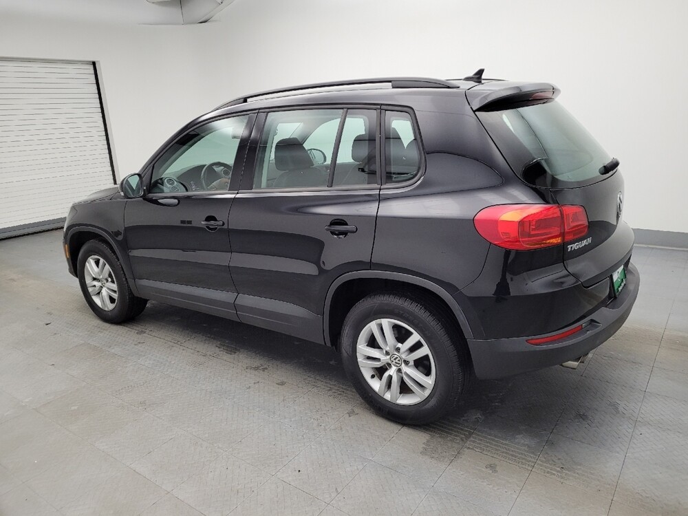 2017 Volkswagen Tiguan in Columbus, OH 43231 - 18091900 3