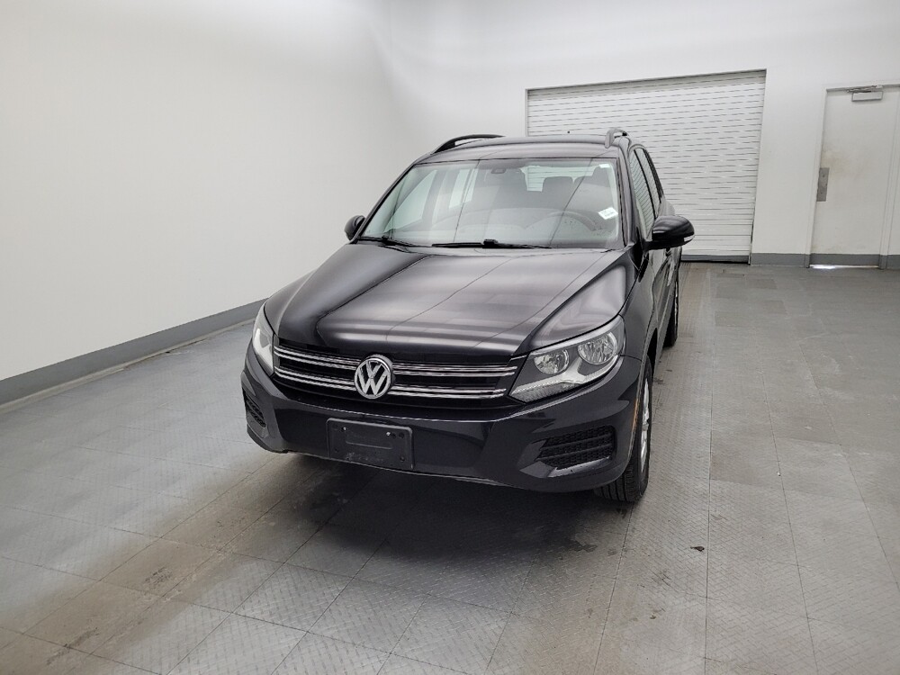 2017 Volkswagen Tiguan in Columbus, OH 43231 - 18091900 15
