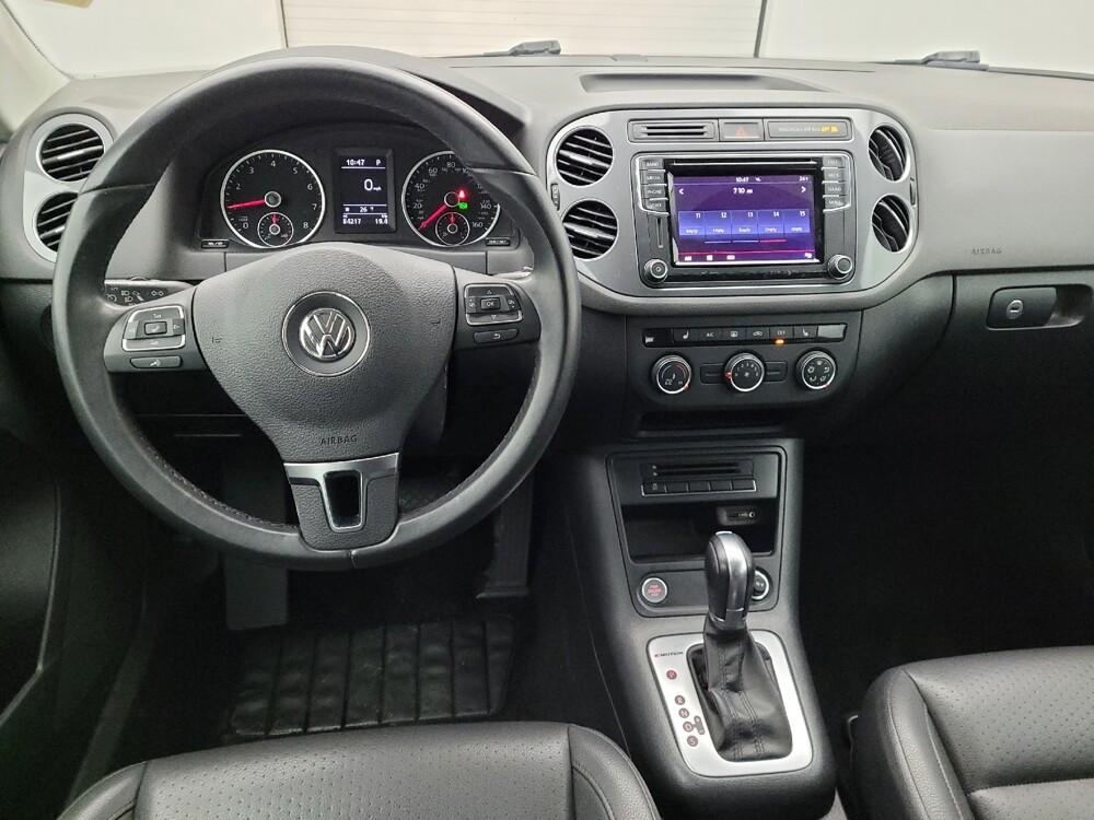 2017 Volkswagen Tiguan in Columbus, OH 43231 - 18091900 22