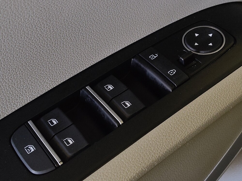 2020 Kia Soul in Houston, TX 77074 - 18091902 27