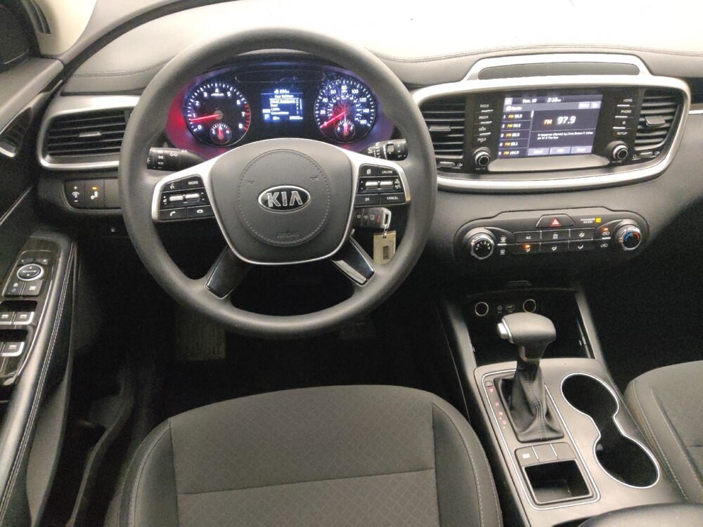2020 Kia Sorento in Houston, TX 77074 - 18091905 22