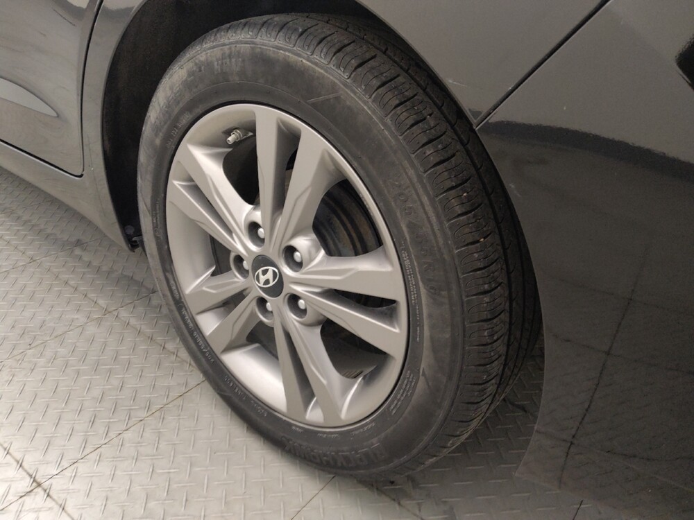 2017 Hyundai Elantra in Houston, TX 77034 - 18091910 31