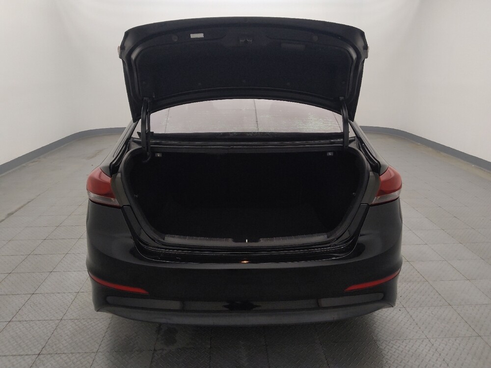 2017 Hyundai Elantra in Houston, TX 77034 - 18091910 29